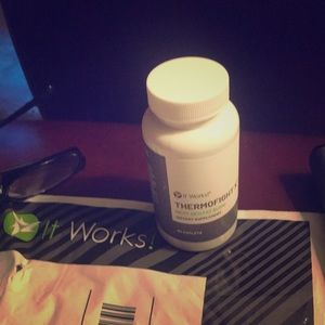 Thermofight X from It Works ONLY ONE BOTTLE